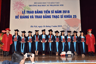 Trường ĐHSP Hà Nội tổ chức Lễ trao bằng Tiến sĩ năm 2018, bế giảng và trao bằng Thạc sĩ khóa 25