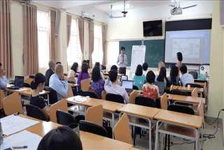 Một khoá học bổ ích về vấn đề quản trị đại học