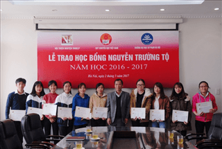 LỄ TRAO HỌC BỔNG NGUYỄN TRƯỜNG TỘ NĂM HỌC 2016 - 2017