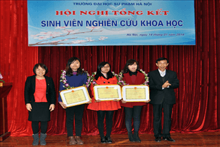 Hội nghị tổng kết công tác sinh viên nghiên cứu khoa học năm 2013