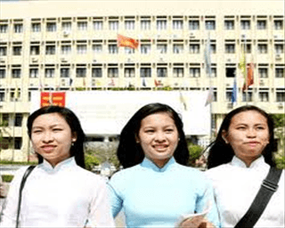 Khai mạc Tuần sinh hoạt công dân - học sinh sinh viên năm học 2013-2014