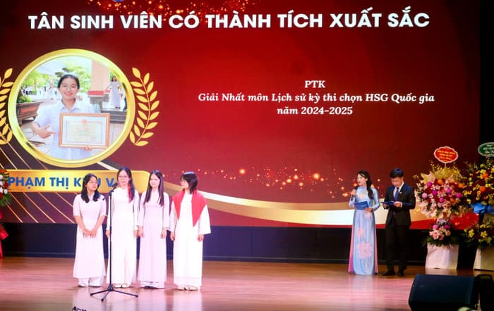 Lễ khai giảng năm học 2025 - 2026 Trường Đại học Sư phạm Hà Nội