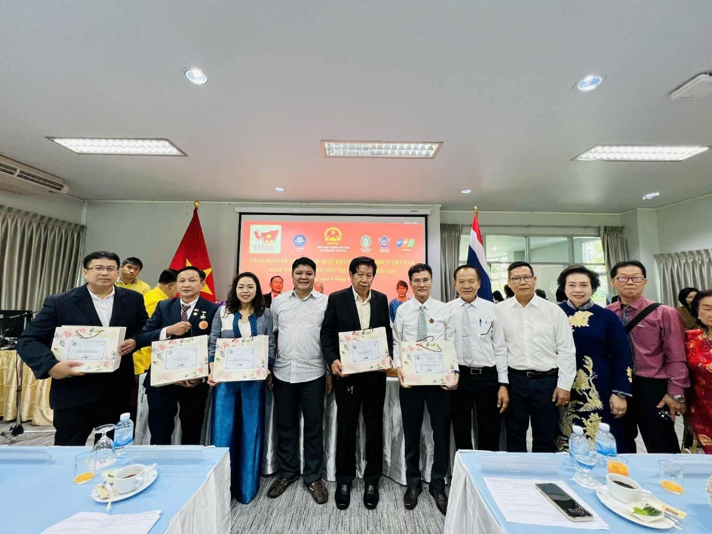 Khai mạc khóa tập huấn, đào tạo nâng cao năng lực giảng dạy tiếng Việt cho tình nguyện viên kiều bào tại Vương quốc Thái Lan