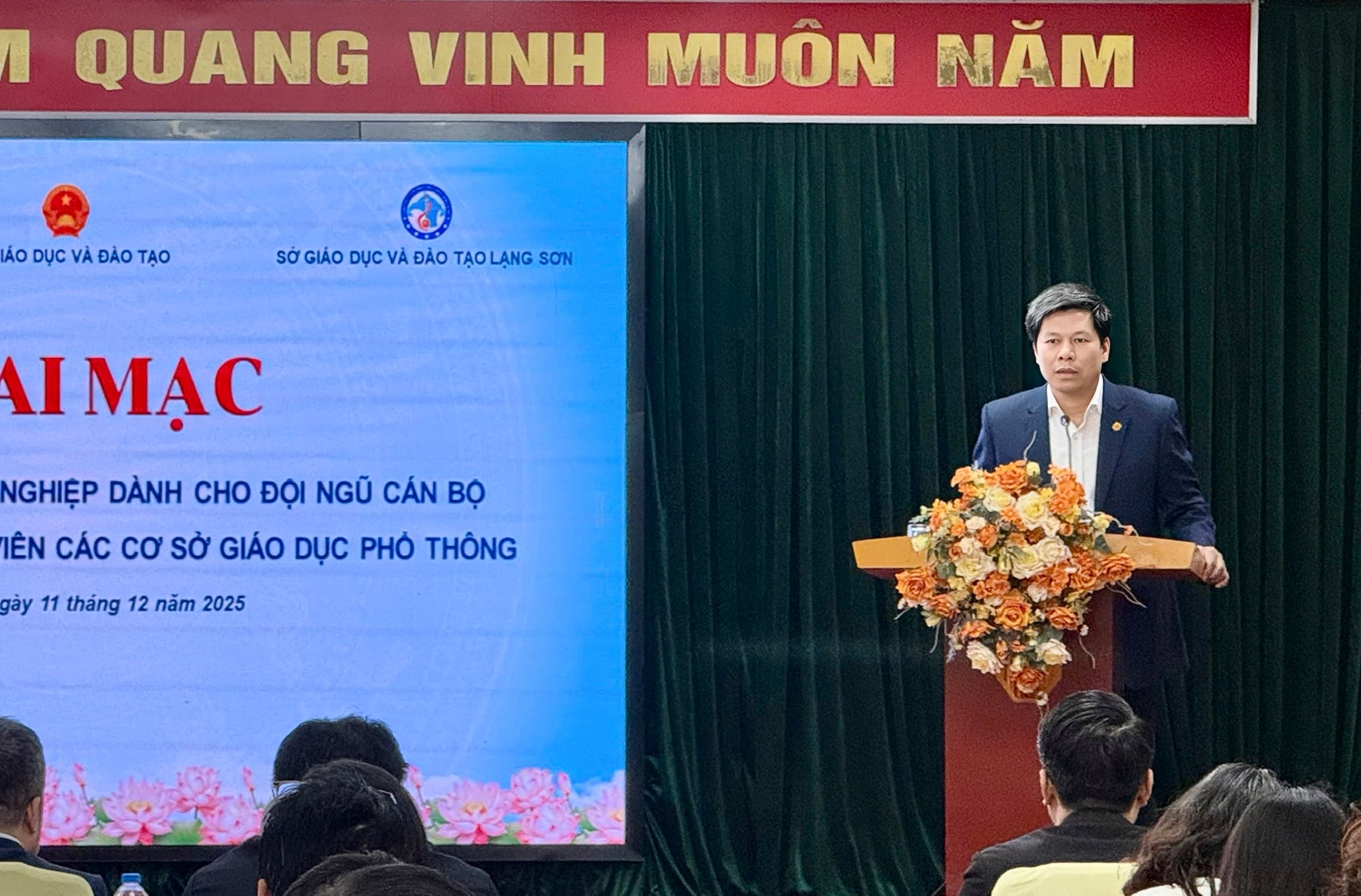 Khai mạc khóa tập huấn nâng cao năng lực tư vấn nghề nghiệp, việc làm và hỗ trợ khởi nghiệp tại Lạng Sơn