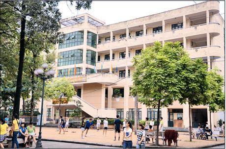 Khu ký túc xá phục vụ nhu cầu lưu trú của sinh viên Trường Đại học Sư phạm Hà Nội